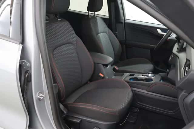Ford Kuga (2025) thumbnail 10
