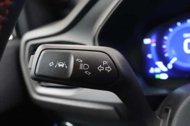 Ford Focus (2023) thumbnail 33