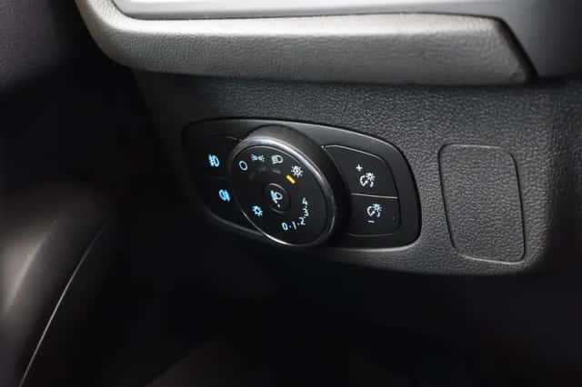 Ford Focus (2023) thumbnail 34