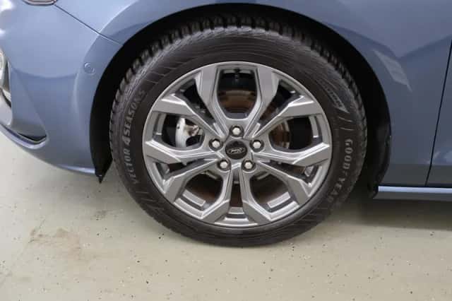 Ford Focus (2023) thumbnail 42