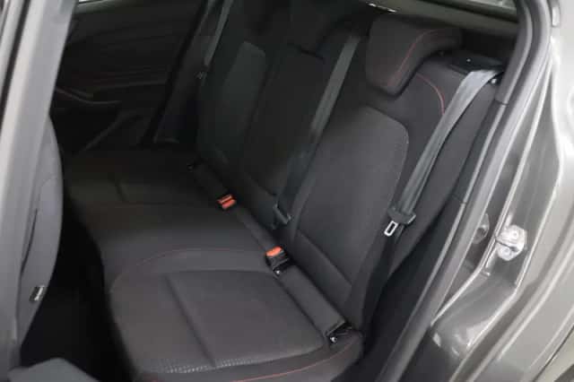 Ford Focus (2021) thumbnail 11