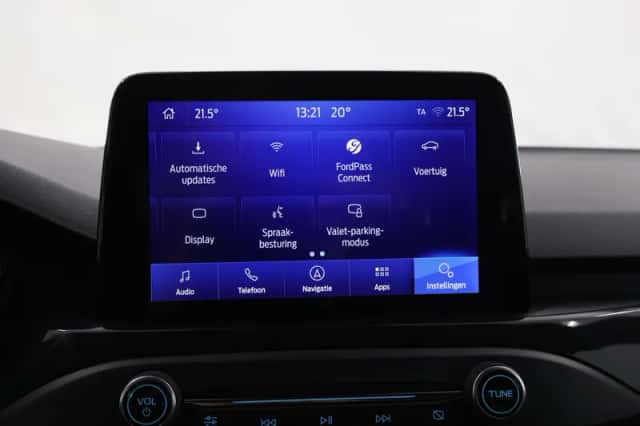 Ford Focus (2021) thumbnail 19