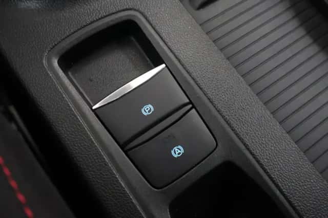 Ford Focus (2021) thumbnail 26