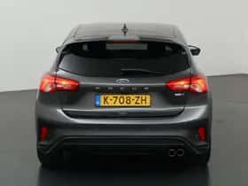 Ford Focus (2021) thumbnail 4