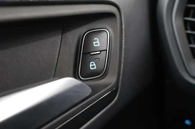 Ford Focus (2021) thumbnail 35