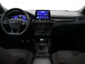 Ford Focus (2021) thumbnail 8