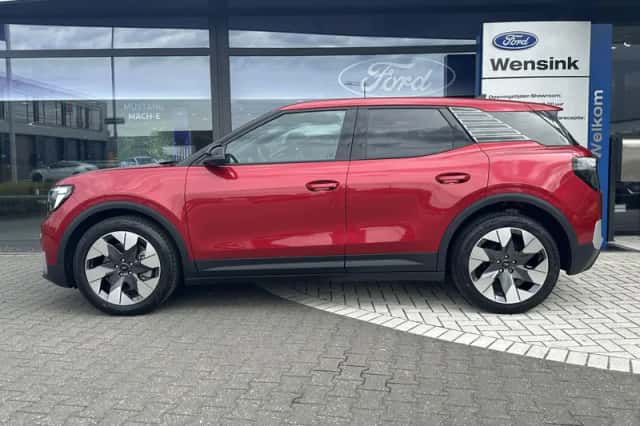 Ford Explorer (2025) thumbnail 8