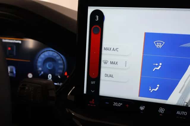 Ford Focus (2025) thumbnail 16