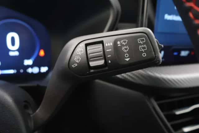 Ford Kuga (2025) thumbnail 33
