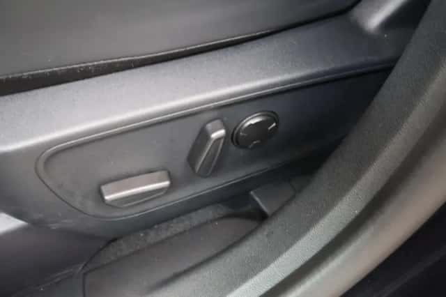 Ford Kuga (2025) thumbnail 42