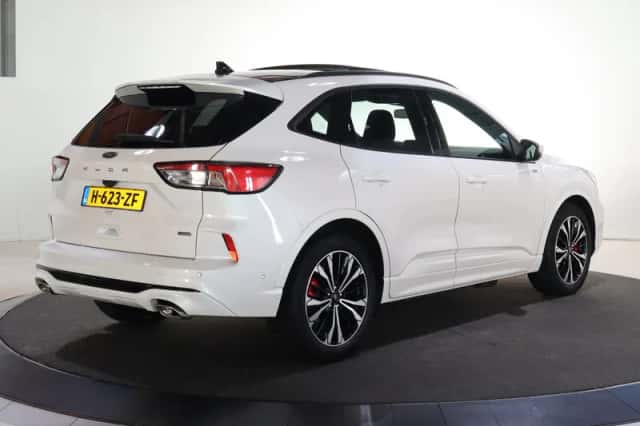 Ford Kuga (2020) thumbnail 2