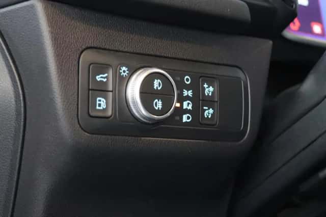 Ford Kuga (2020) thumbnail 14