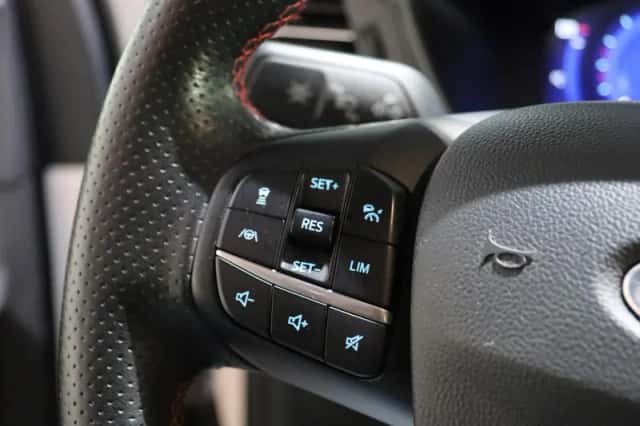 Ford Kuga (2020) thumbnail 15