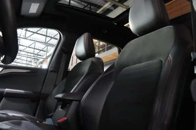 Ford Kuga (2020) thumbnail 31