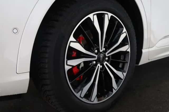 Ford Kuga (2020) thumbnail 34