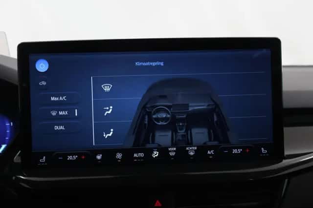 Ford Focus (2023) thumbnail 24