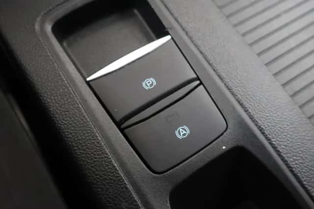 Ford Focus (2023) thumbnail 27