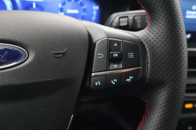 Ford Focus (2023) thumbnail 30