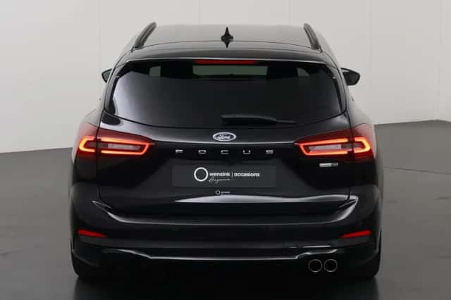 Ford Focus (2023) thumbnail 4