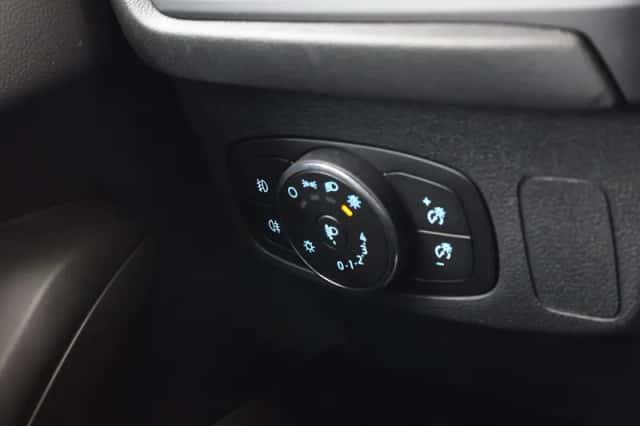 Ford Focus (2023) thumbnail 34