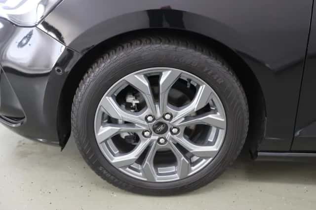 Ford Focus (2023) thumbnail 42