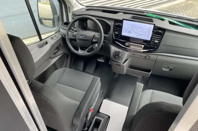 Ford E-Transit (2026) thumbnail 26