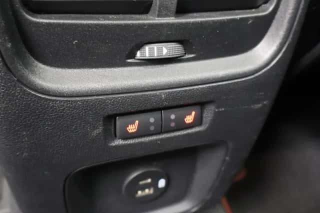 Ford Kuga (2022) thumbnail 12