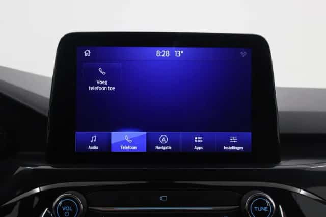 Ford Kuga (2022) thumbnail 19