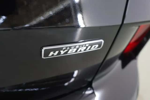 Ford Kuga (2022) thumbnail 44