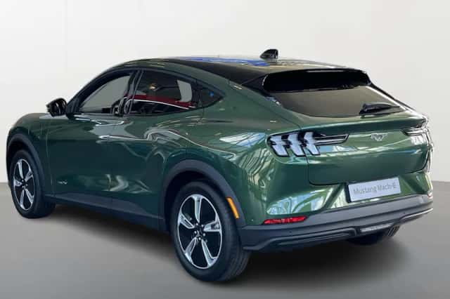Ford Mustang (2026) thumbnail 8