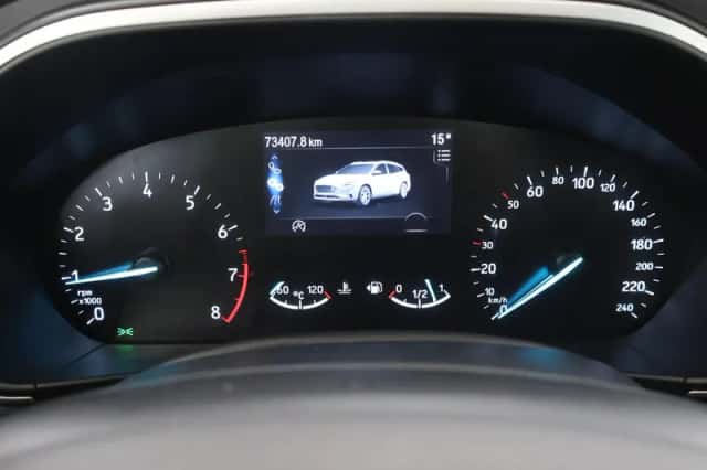 Ford Focus (2022) thumbnail 12