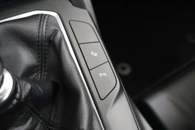 Ford Focus (2022) thumbnail 25