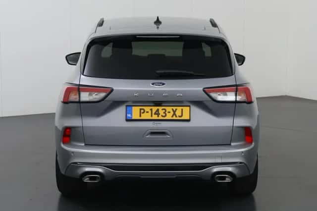 Ford Kuga (2021) thumbnail 4