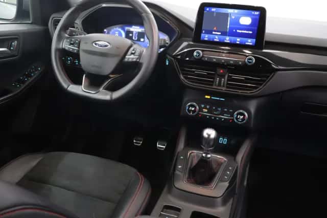 Ford Kuga (2021) thumbnail 9