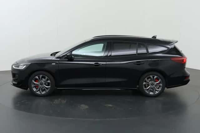 Ford Focus (2025) thumbnail 5