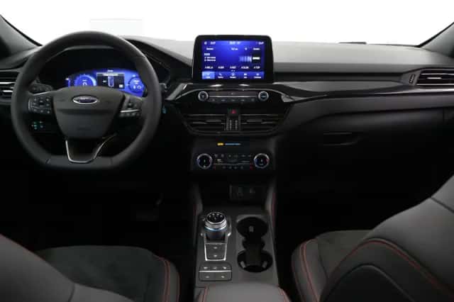 Ford Kuga (2023) thumbnail 8