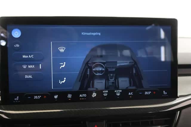 Ford Focus (2023) thumbnail 21