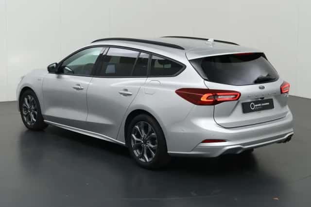 Ford Focus (2023) thumbnail 22
