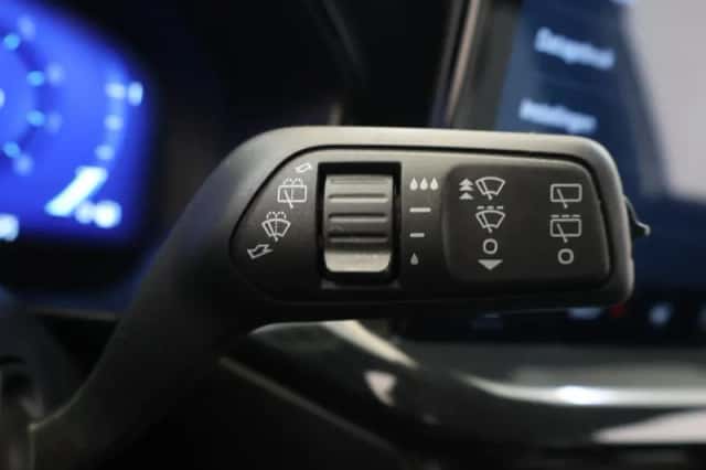 Ford Focus (2023) thumbnail 30
