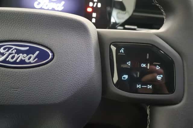 Ford Explorer (2025) thumbnail 29