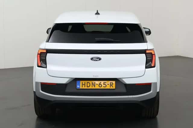 Ford Explorer (2025) thumbnail 4
