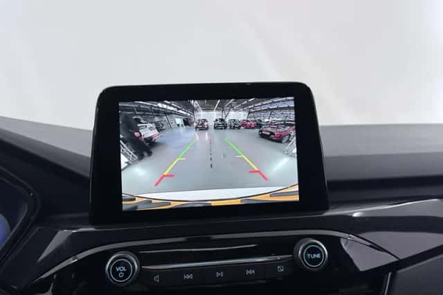 Ford Kuga (2022) thumbnail 14