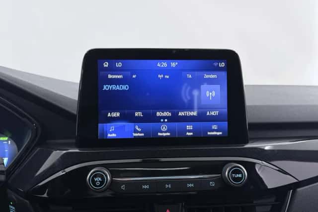 Ford Kuga (2022) thumbnail 15