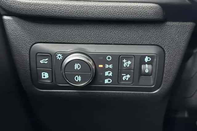 Ford Kuga (2022) thumbnail 35