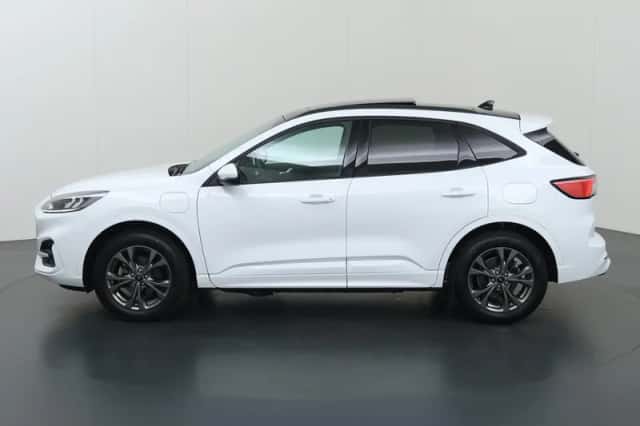 Ford Kuga (2022) thumbnail 5
