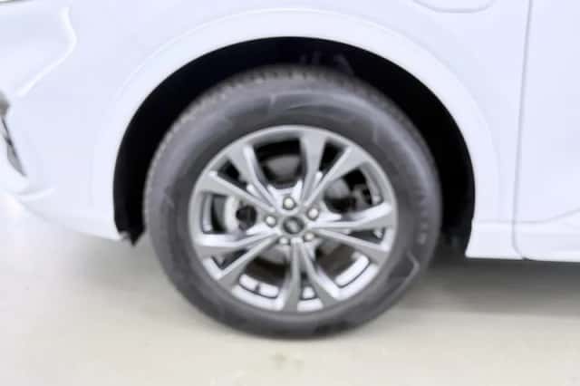 Ford Kuga (2022) thumbnail 42