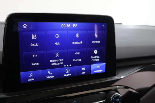 Ford Kuga (2023) thumbnail 20
