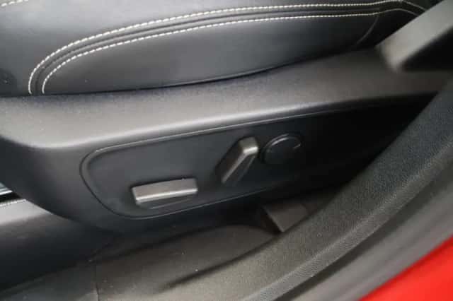 Ford Kuga (2023) thumbnail 12