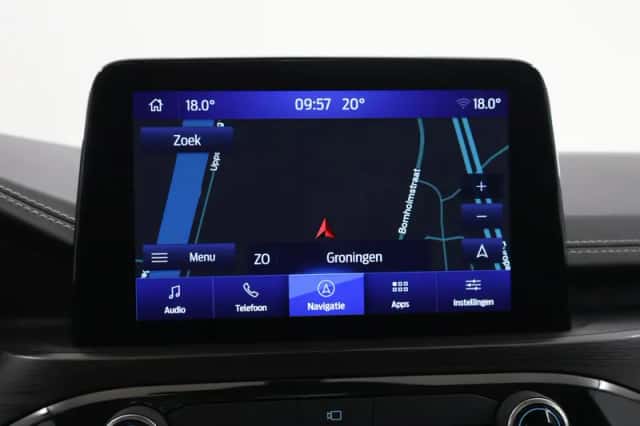 Ford Kuga (2023) thumbnail 16