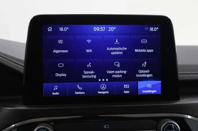 Ford Kuga (2023) thumbnail 24